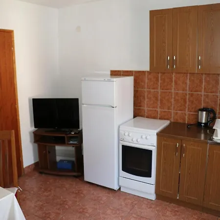 아파트 With Wifi Trpanj, Peljesac - 10121 *